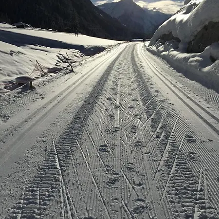 アパート アパーテメンツ ファム グラインザー ミレッラ *