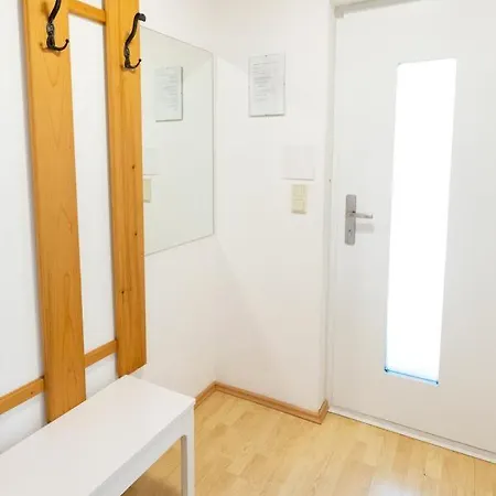 アパーテメンツ ファム グラインザー ミレッラ *