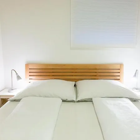 アパート アパーテメンツ ファム グラインザー ミレッラ *