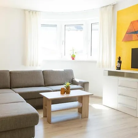 アパーテメンツ ファム グラインザー ミレッラ