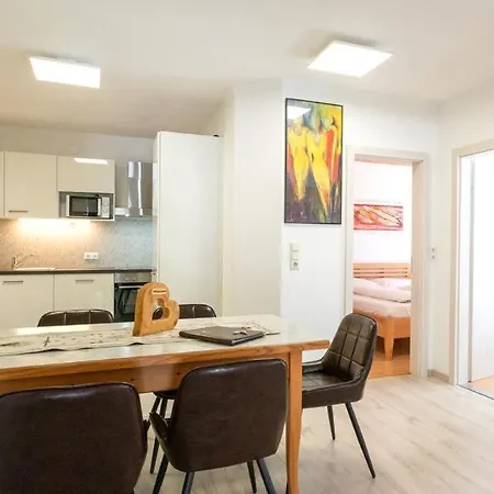 アパーテメンツ ファム グラインザー ミレッラ アパート *