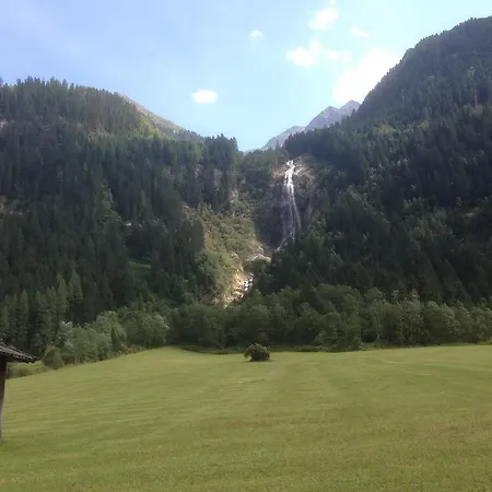 アパーテメンツ ファム グラインザー ミレッラ