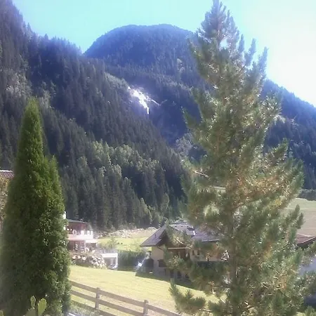 アパート アパーテメンツ ファム グラインザー ミレッラ